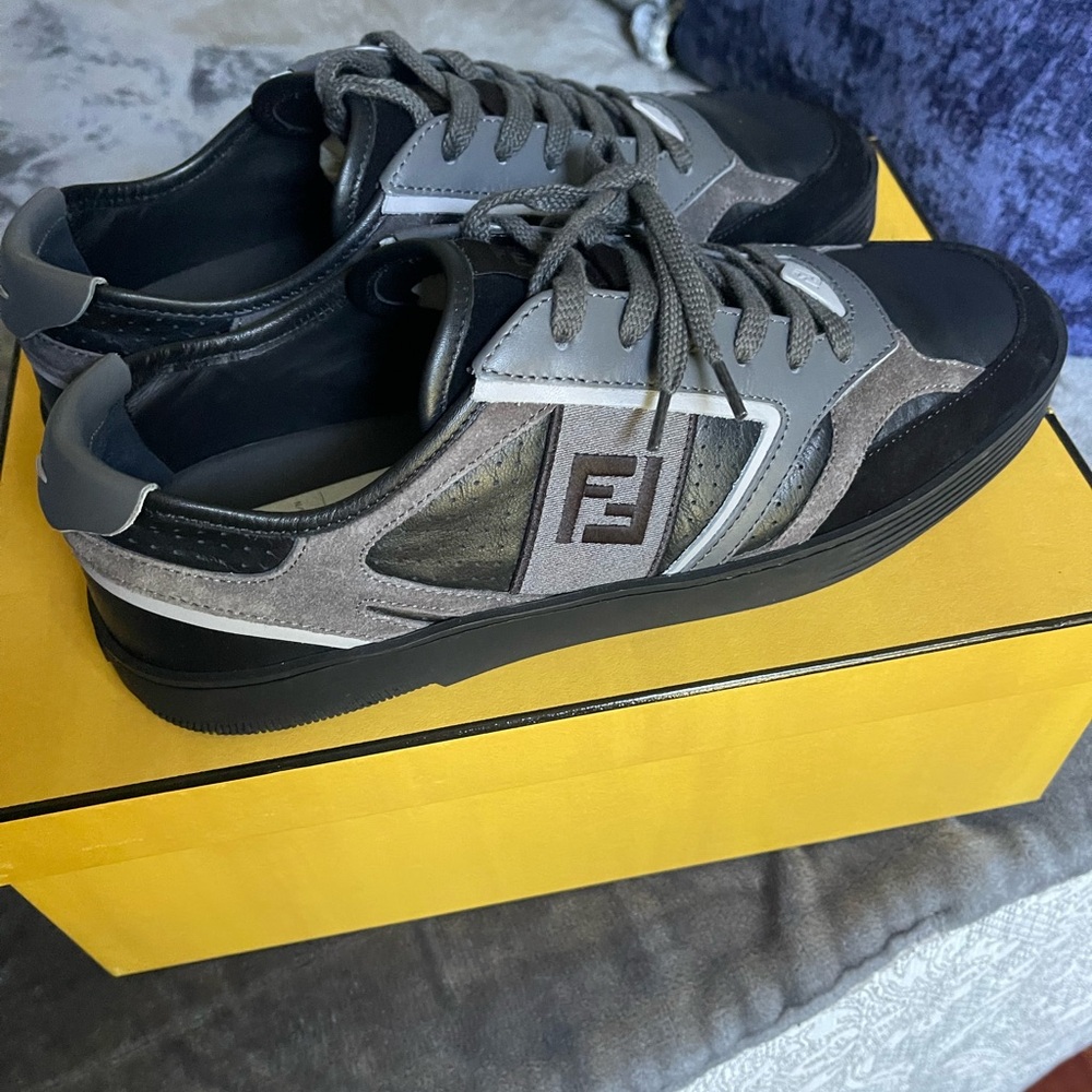Fendi Men's Black and Gray Sneakers